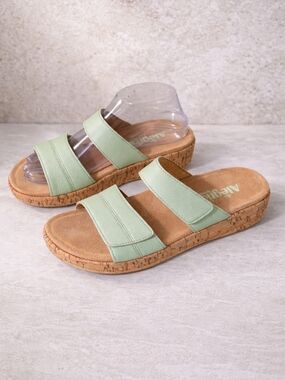 Alegria Mint Green Leather Comfort Slide Sandals Size 37
